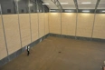 bulk/plank vägg för lagerhall